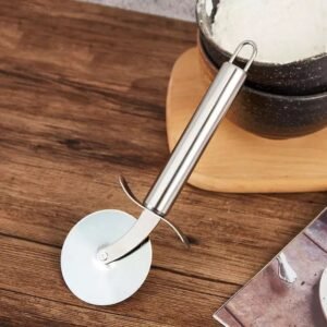 Great Pizza Cutter to Cut Pizzas (Copy)
